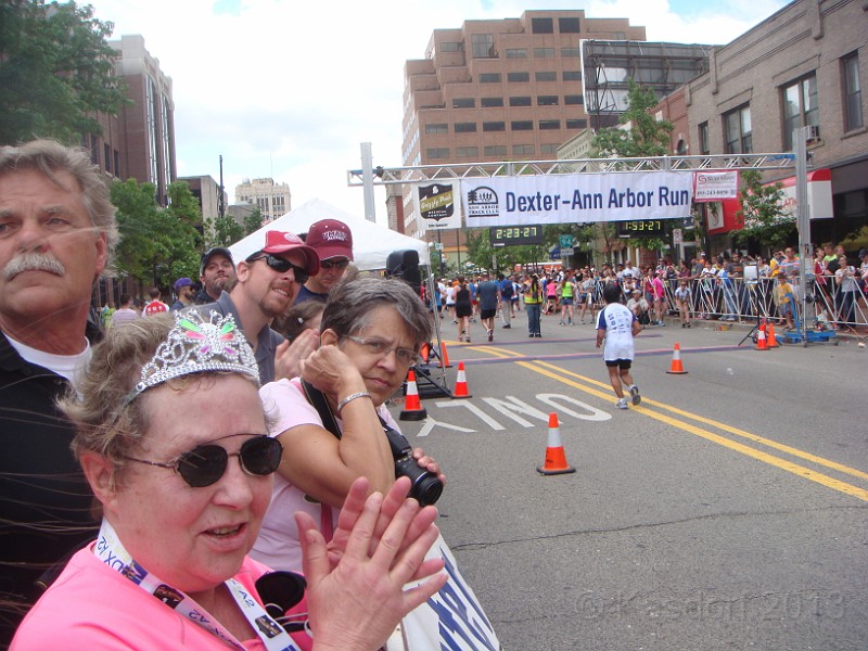 2013 D2A2 0400.JPG - 2013 Dexter to Ann Arbor Half Marathon